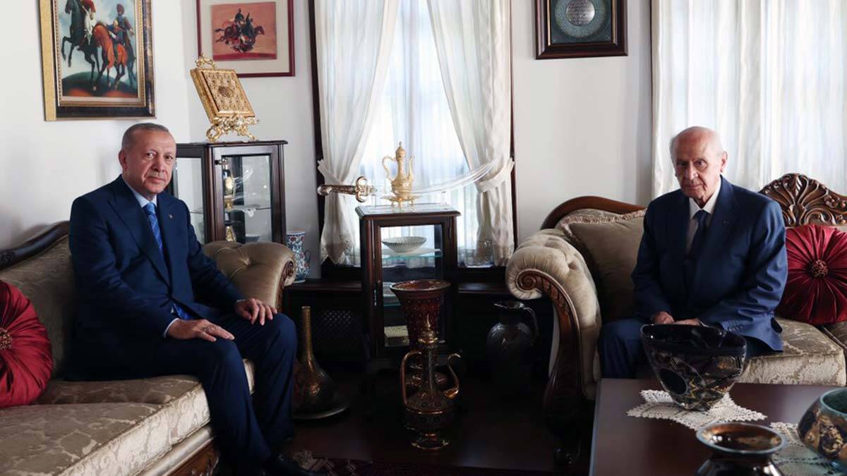 Cumhurbaşkanı Erdoğan MHP lideri ile görüştü