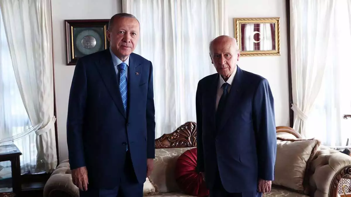 Cumhurbaşkanı erdoğan mhp lideri ile görüştü