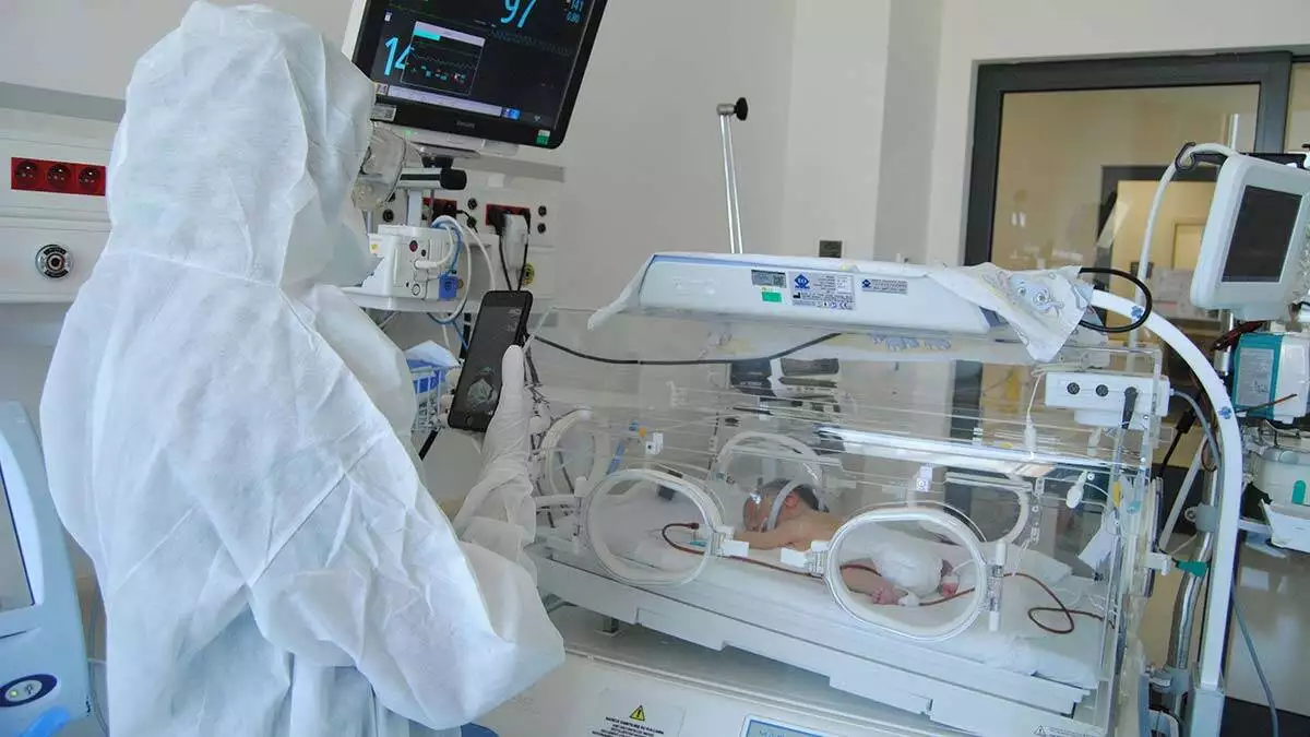 Delta varyantli hasta bebegini ilk kez gordu - yaşam - haberton