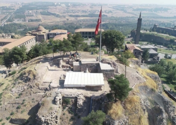 Diyarbakır'da Osmanlı dönemine ait el bombaları bulundu