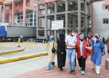En çok vaka görülen 3'üncü il Rize'de aşıya yoğun ilgi