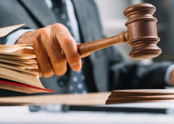 Genco Erkal'a 4 yıl 8 aya kadar hapis cezası istendi