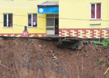 Heyelanda bahçesi hasar gören okul eğitime açılacak