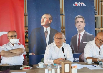 Kartal'da muhtarlar toplantısı yapıldı