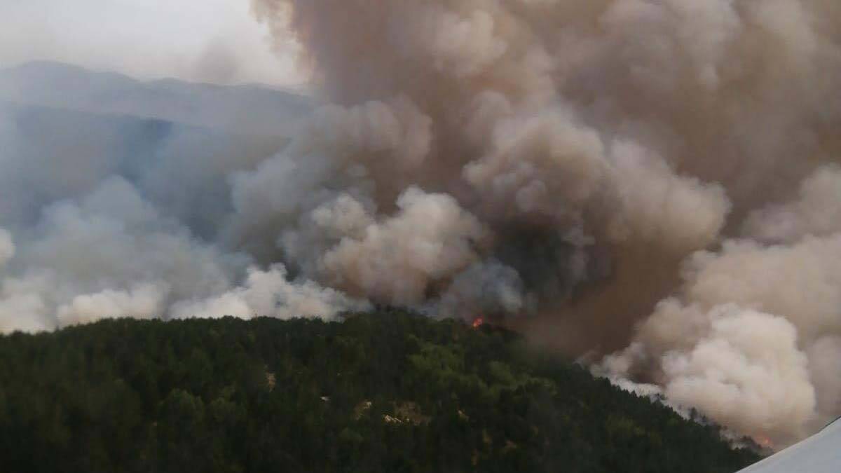Kavaklıdere yangınında verici istasyonu tehlikede