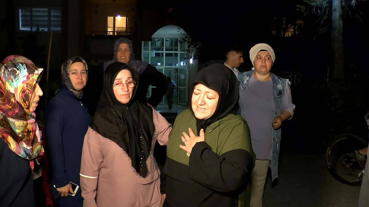 Kayıp kızlarının bulunduğu haberini böyle aldılar_