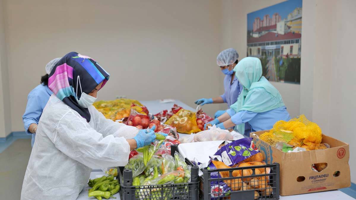 Küçükçekmece Gıda Bankası büyüyor