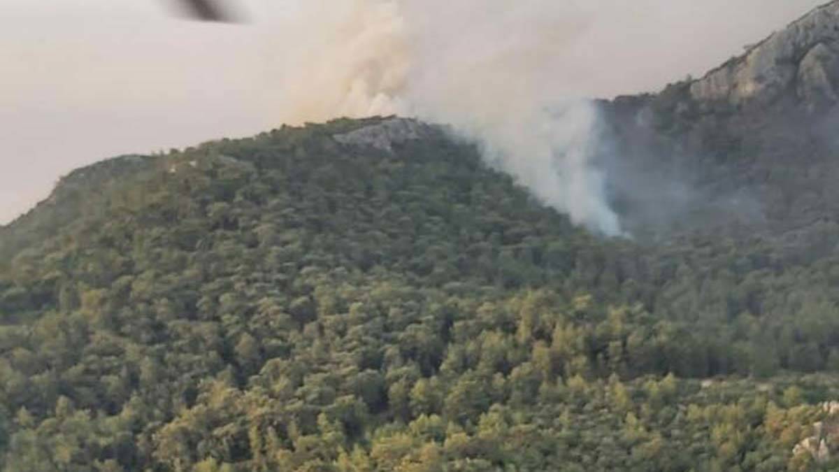 Manavgat'ta 3 ev 1 restoran tahliye edildi