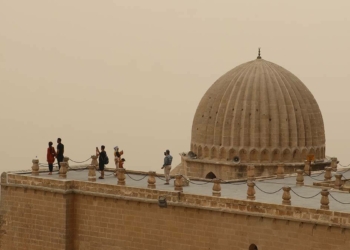 Mardin'de toz bulutu cep telefonu kamerasında