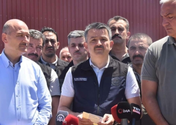 Muğla'da 3 bakandan orman yangınları açıklaması