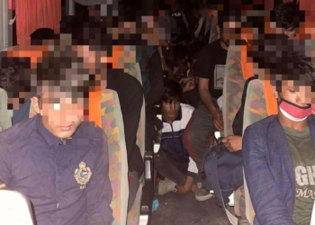 Otobüste 68 Afgan göçmen yakalandı
