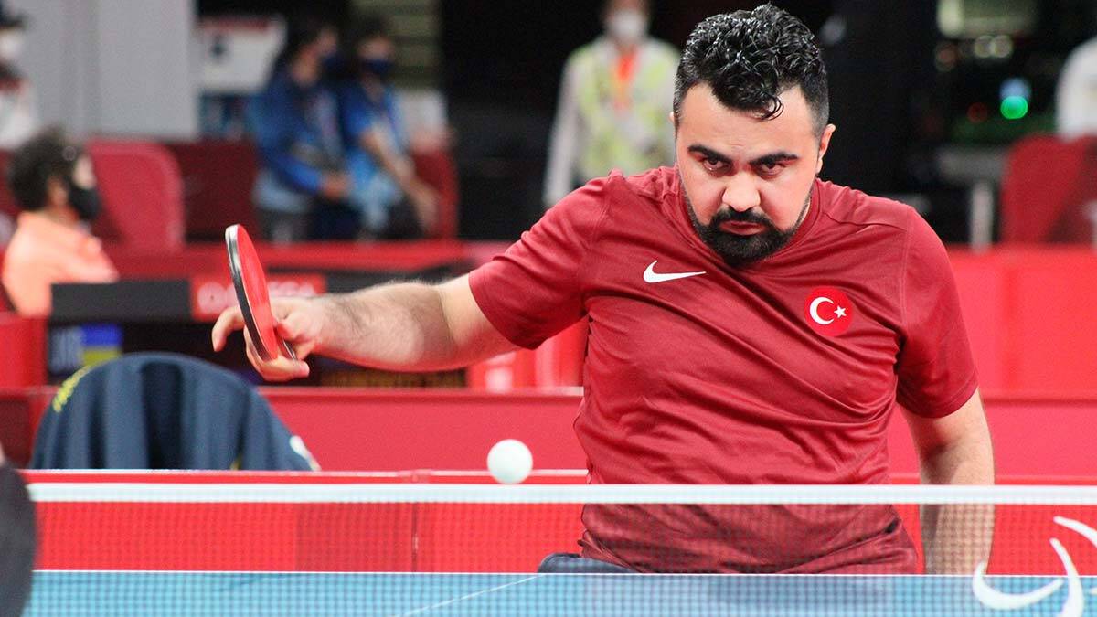 Paralimpik Oyunları'nda Nesim Turan'dan bronz madalya