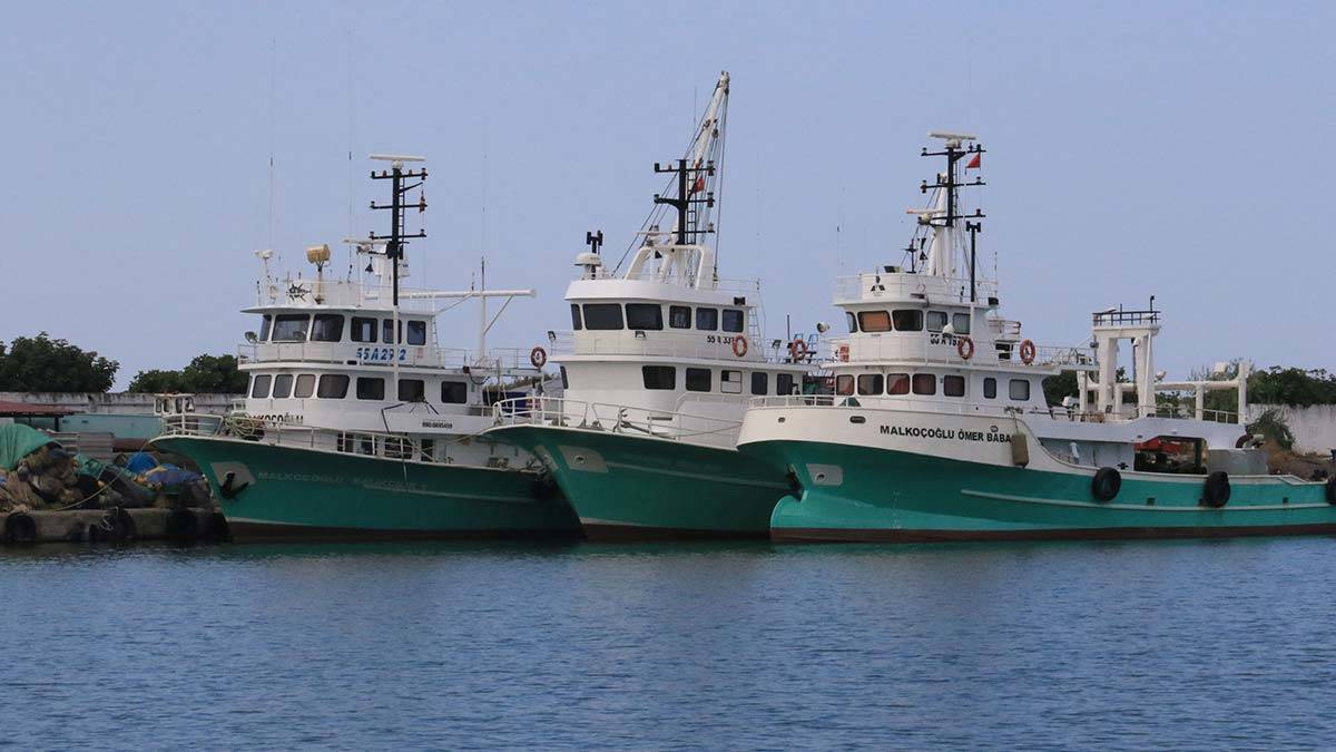 Samsun’da aşı olmayan balıkçılara av yasağı