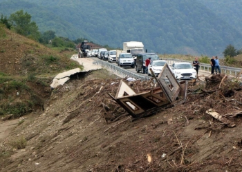 Sel bölgesinde elektrik kesintisi açıklaması