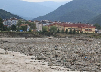Sinop'taki selde 1 kişinin cansız bedenine ulaşıldı