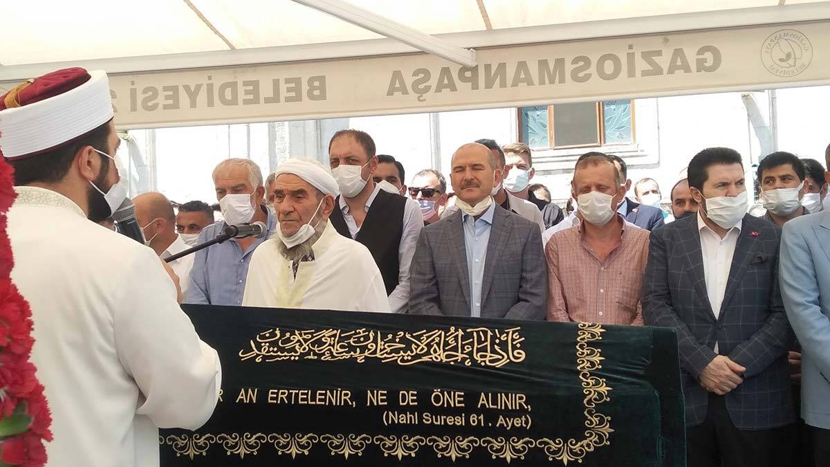 Süleyman Soylu'nun amcası son yolculuğuna uğurlandı
