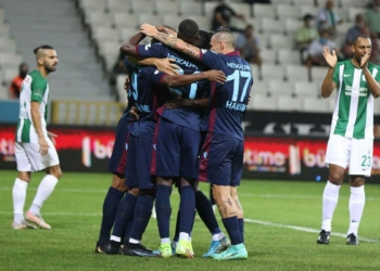 Trabzonspor 3'te 3 yaparak sezona başladı
