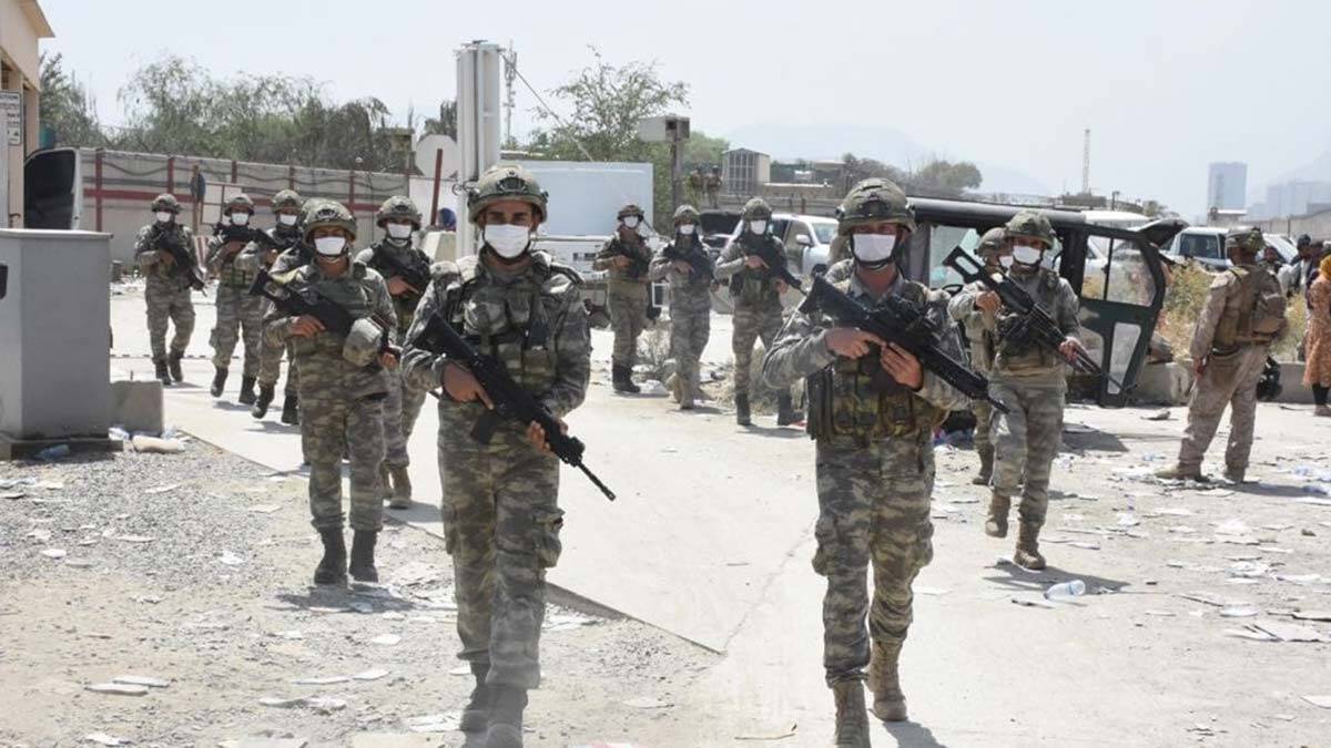 Türk askeri Afganistan'da çalışmalarına devam ediyor