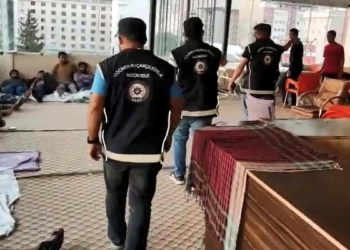 Van'da otel baskınında 26 kaçak göçmen yakalandı