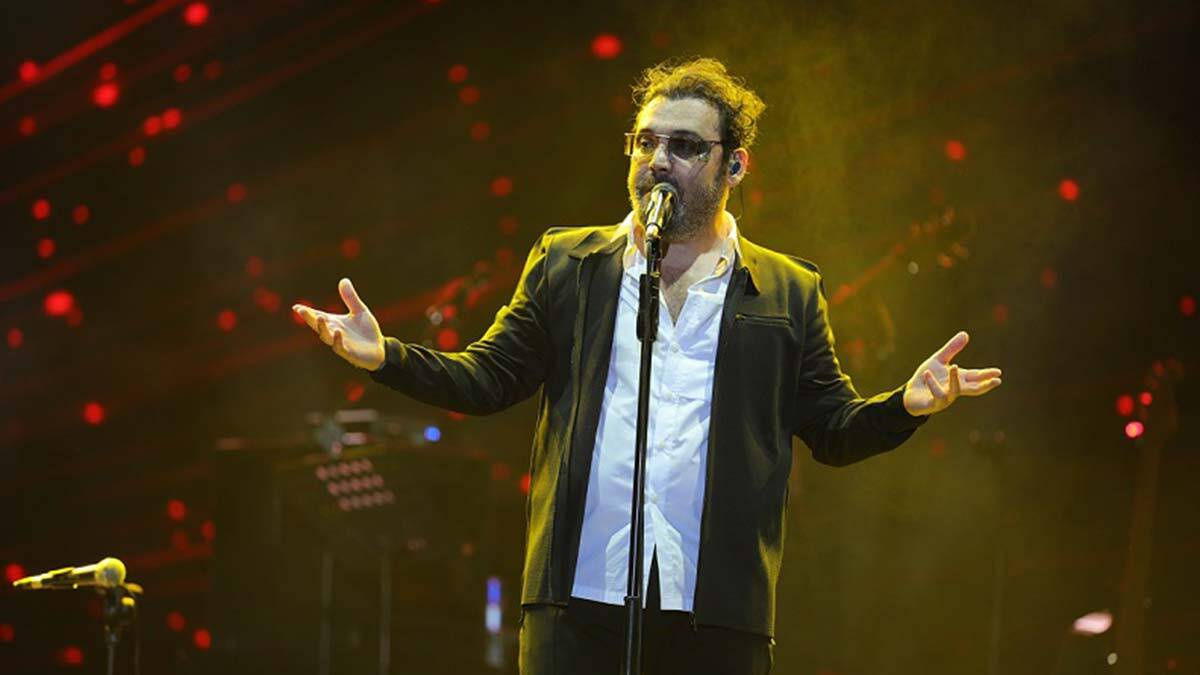 Yaşar Açıkhava Konseri'nde sevenleri ile buluştu