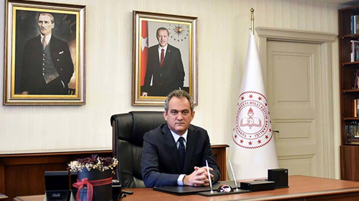 Yeni Bakan Resmi Gazete'de