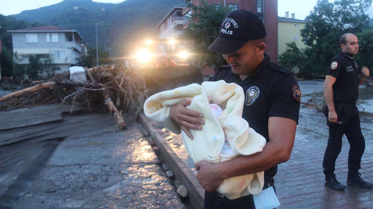AFAD'dan sel açıklaması