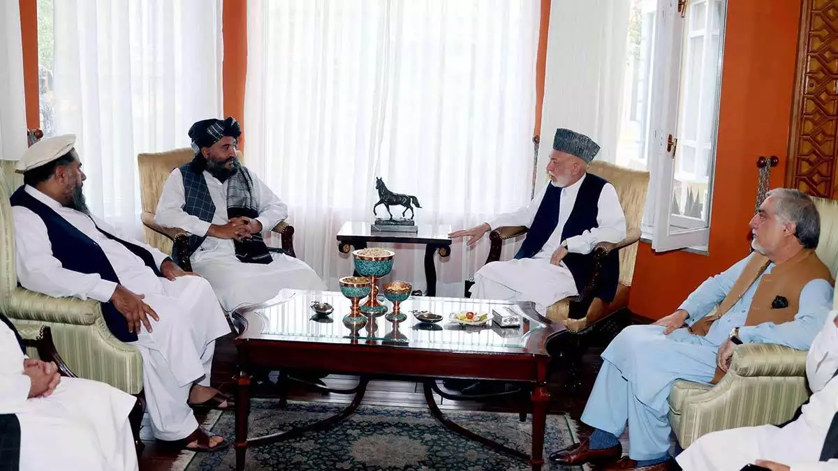 Karzai taliban'la görüştü