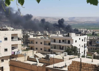 Afrin'e roket ve havan saldırısı