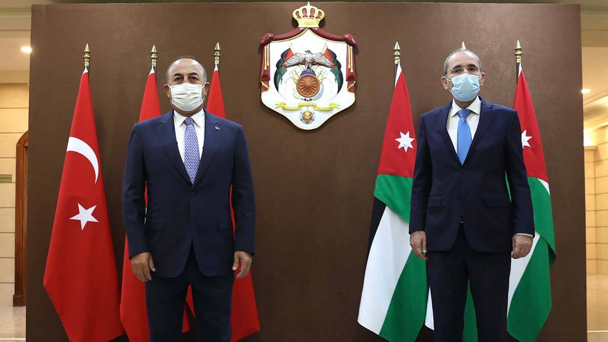 Afganistan'da tüm taraflarla diyaloğumuzu sürdürüyoruz