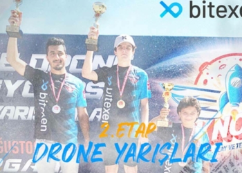 Drone Yarışçıları Spor Kulübü kupa kaldırdı