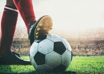 İğne dünden hazır çuvaldız kimsede yok...