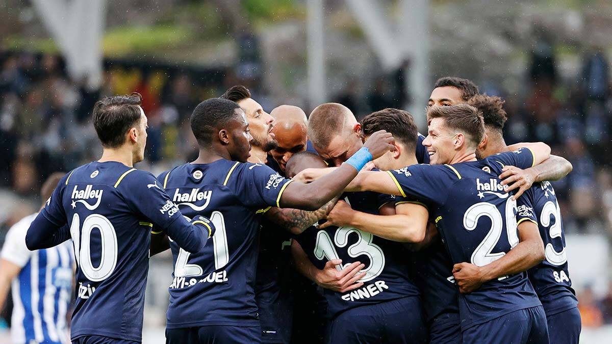 Fenerbahçe UEFA Avrupa Ligi'nde gruplara kaldı