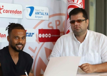 Fredy Ribeiro'nun sözleşmesini uzattılar