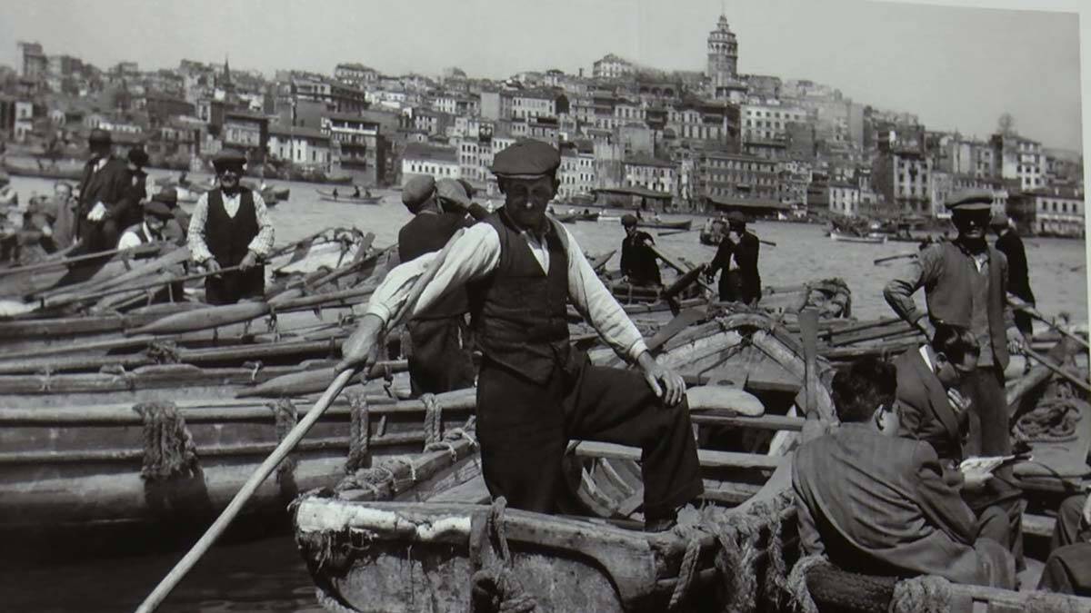 Ara Güler'in Sergisi Galata Kulesi'nde açıldı