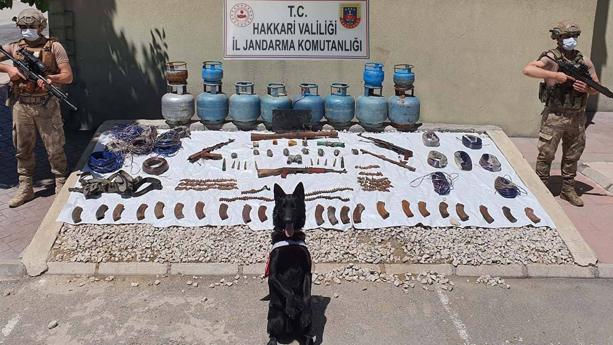 PKK'ya ait silah ve mühimmat ele geçirildi