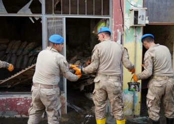 Sel felaketinde can kaybı 70'e çıktı
