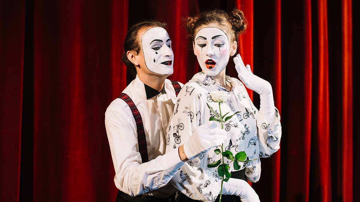 Diş çekilir, nal çakılır