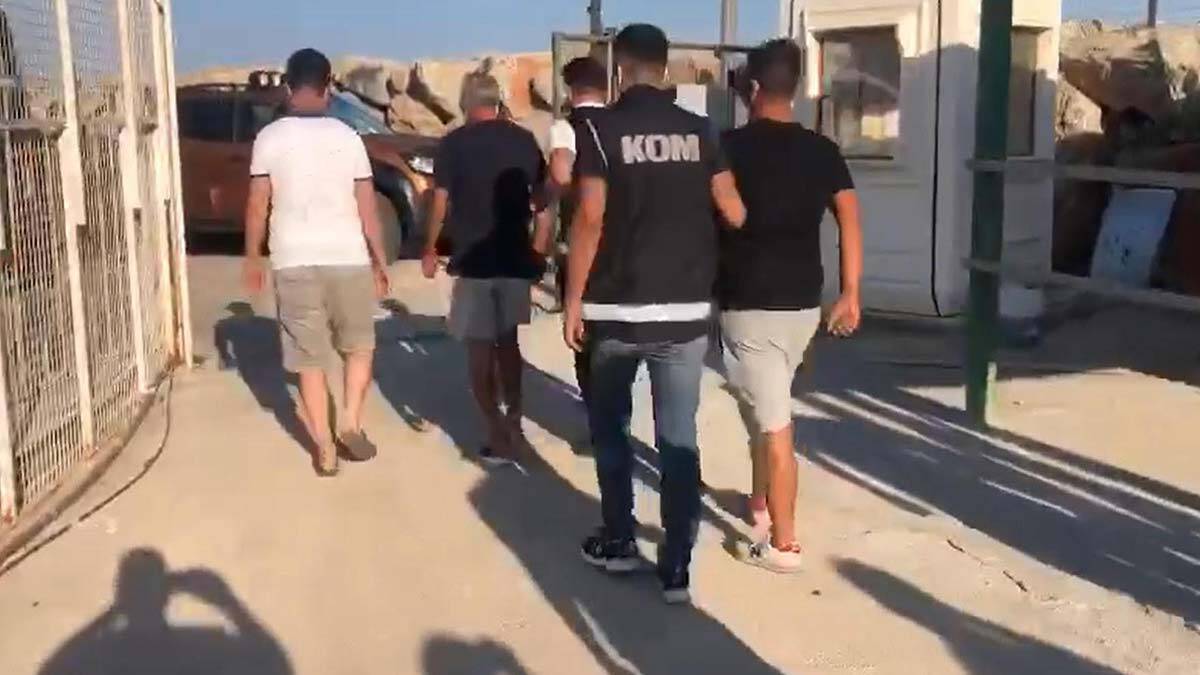 Muğla'da FETÖ operasyonu; 12 kişiye gözaltı