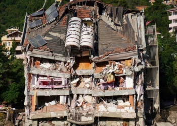 Kastamonu'daki sel felaketinde 62 kayıp aranıyor