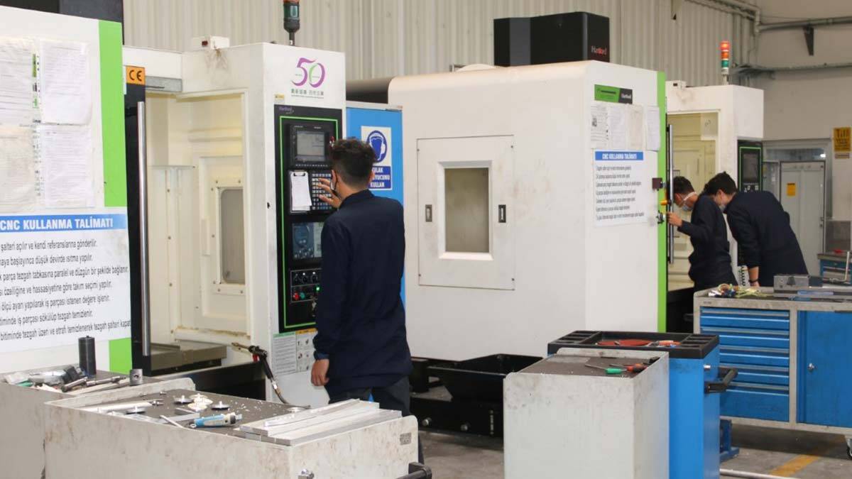 OSB'lerdeki mesleki ve teknik eğitime ilgi artıyor  