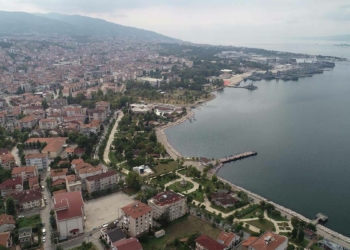 İstanbul depreminde Kocaeli'deki binalar yıkılacak
