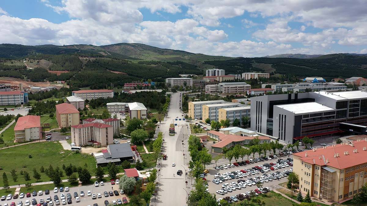 Öğrencilere yüz yüze eğitim öncesi aşı tavsiyesi