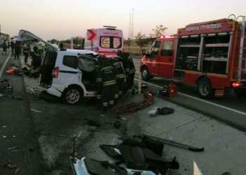 Konya'da tır ile kamyonet çarpıştı; 6 ölü, 2 yaralı