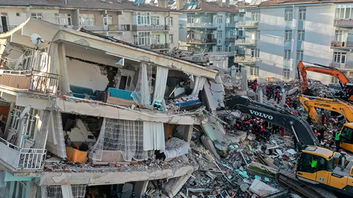 İstanbul depreminde son çeyreğe girdik