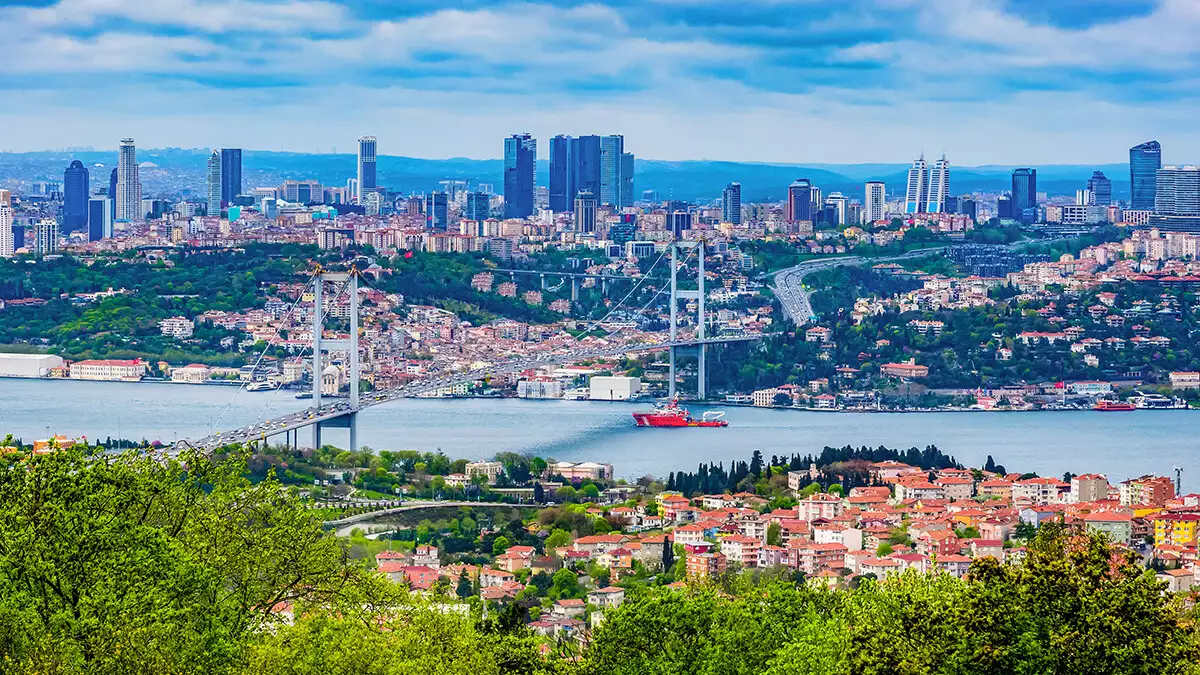 İstanbul'un hazineleri : surlar ve çeşmeler