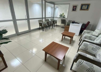 Üniversite öğrencilerimize 600 TL burs veriyoruz