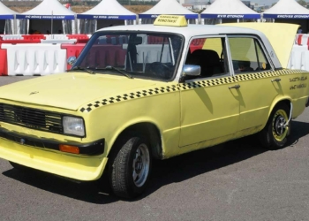 1989 model Serçe sürücüsüz taksi oldu