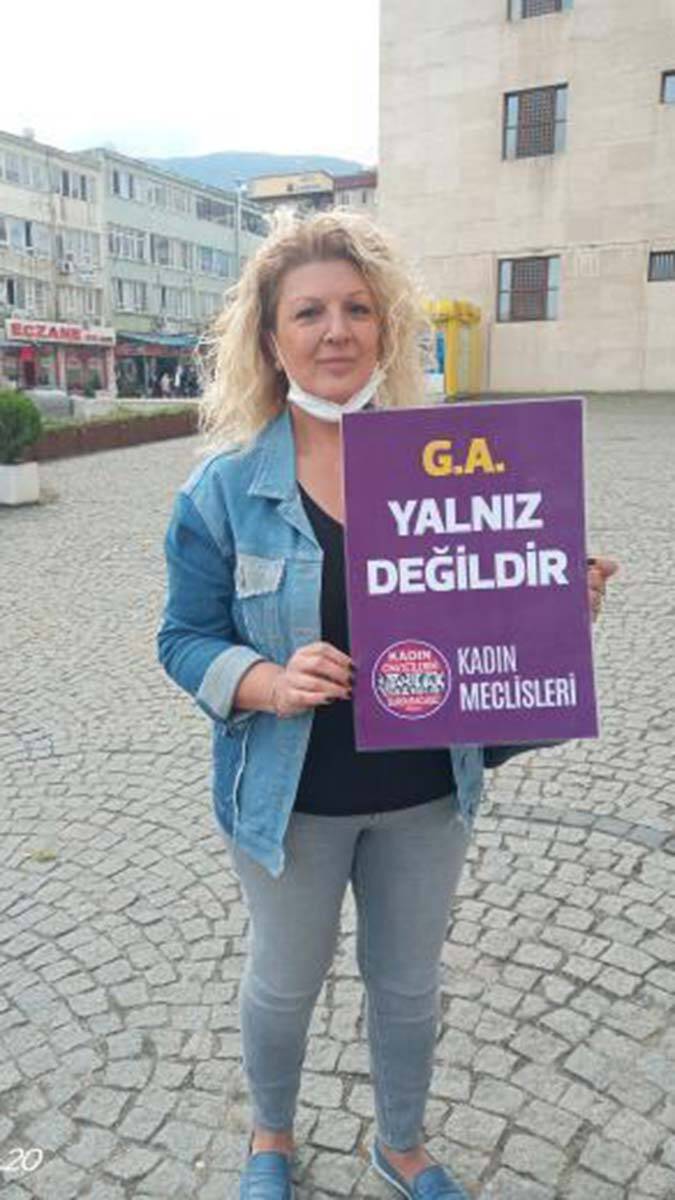 https://haberton.com/asla-yalniz-yurumeyeceksin/
