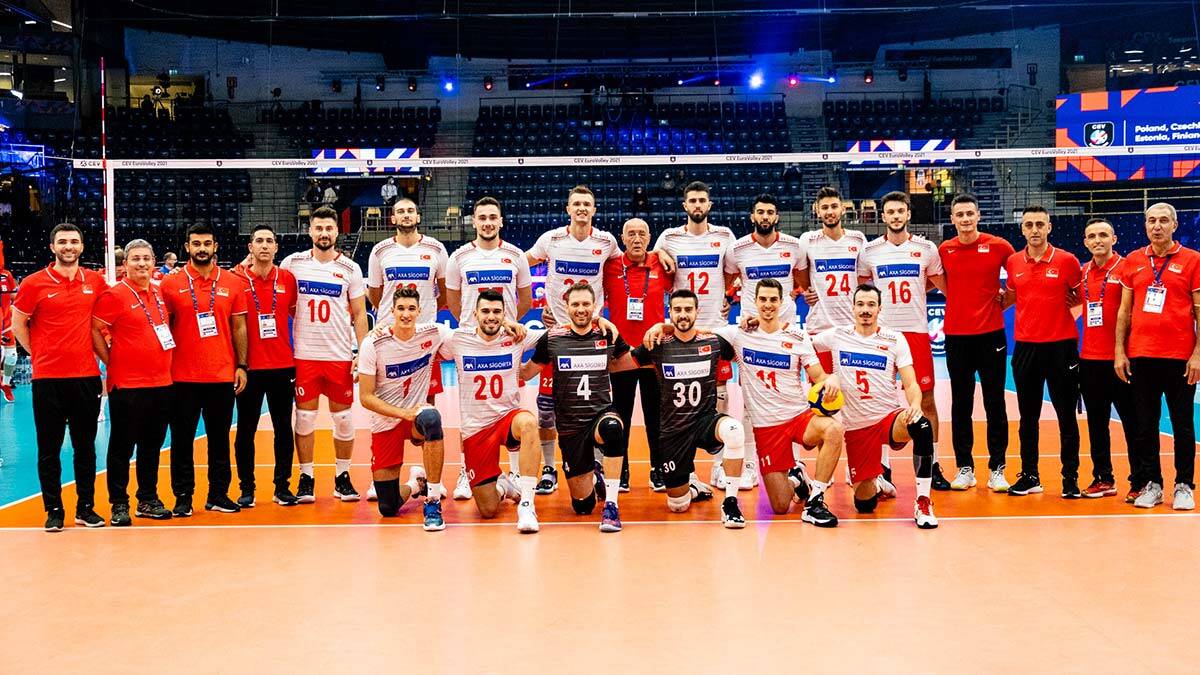 A Milli Erkek Voleybol Takımı İspanya'yı mağlup etti
