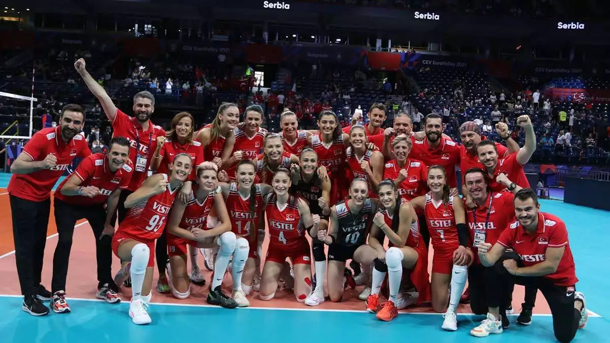 A milli kadin voleybol takimi bronz madalya kazandi 3 - spor haberleri - haberton